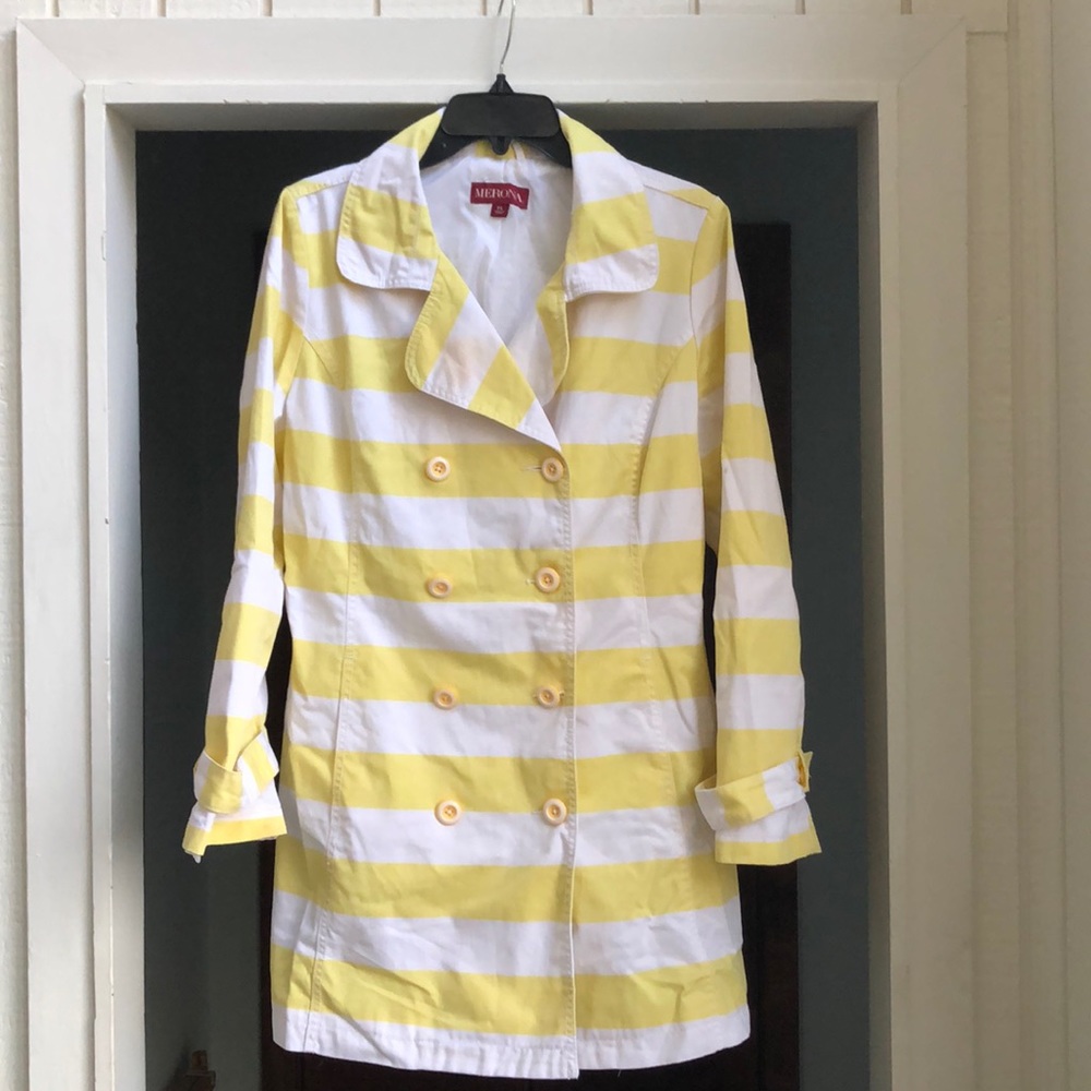 Ladies raincoat